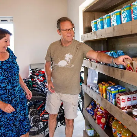 אתר נופש Ravenbosch - Fireplace Garden Shed Sauna