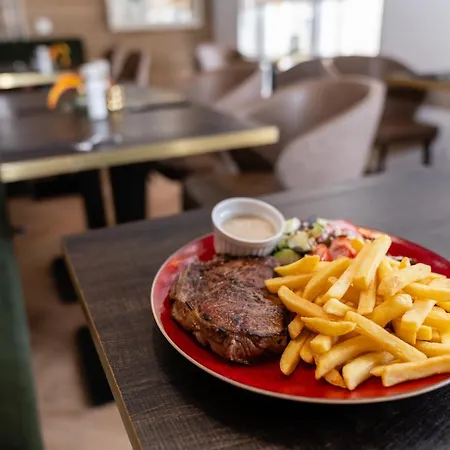 Resort Ravenbosch - Fireplace Garden Shed Sauna